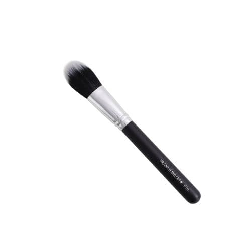 mua-brush-blush-brush-96105689