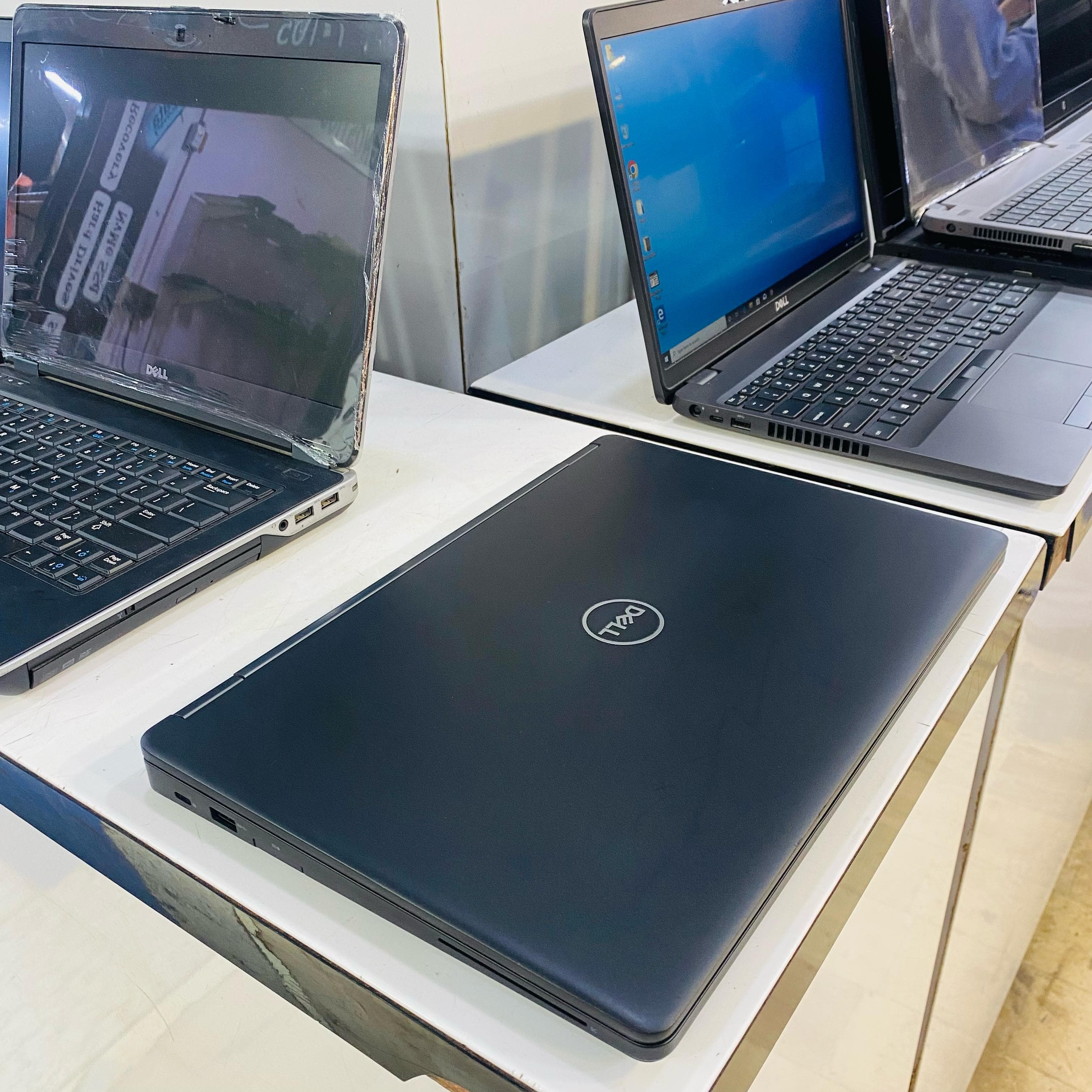 Dell latitude 5490
