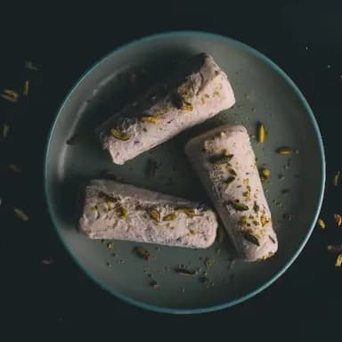 Pista kulfi