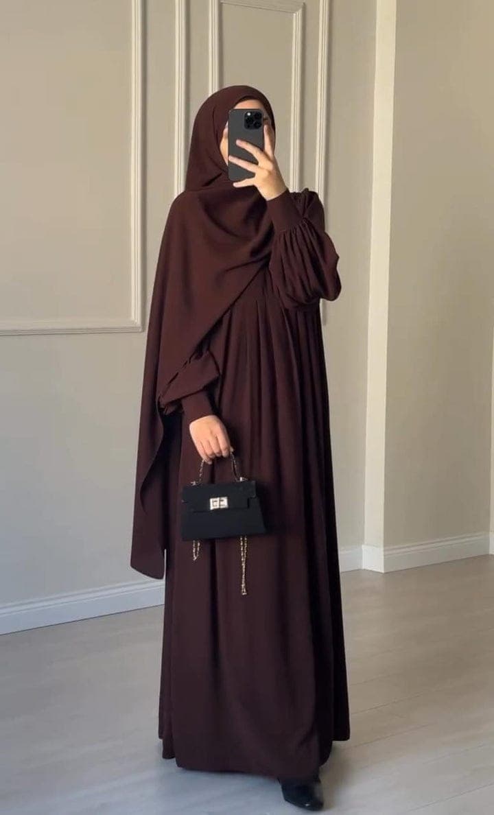 Noor Abaya